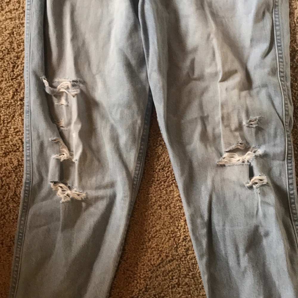 Jeans - Picture 3 of 4